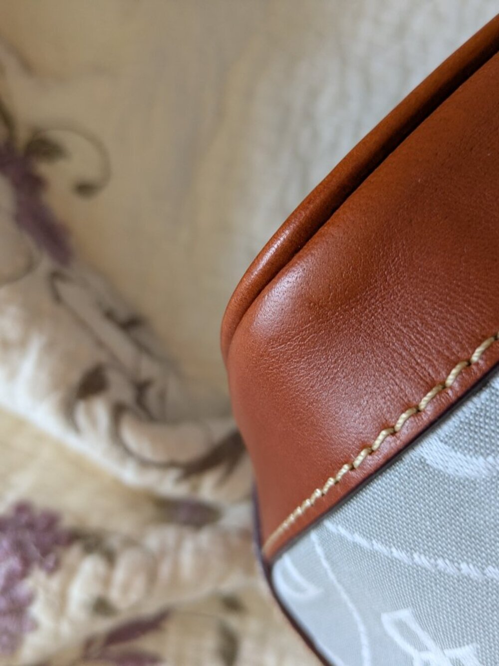 Dooney and Bourke Tote - Picture 13 of 14